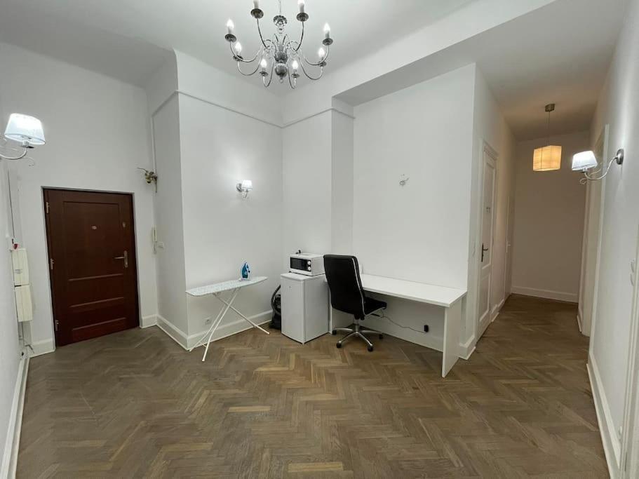 Fantastic - Ns51 Room A Warszawa Zewnętrze zdjęcie